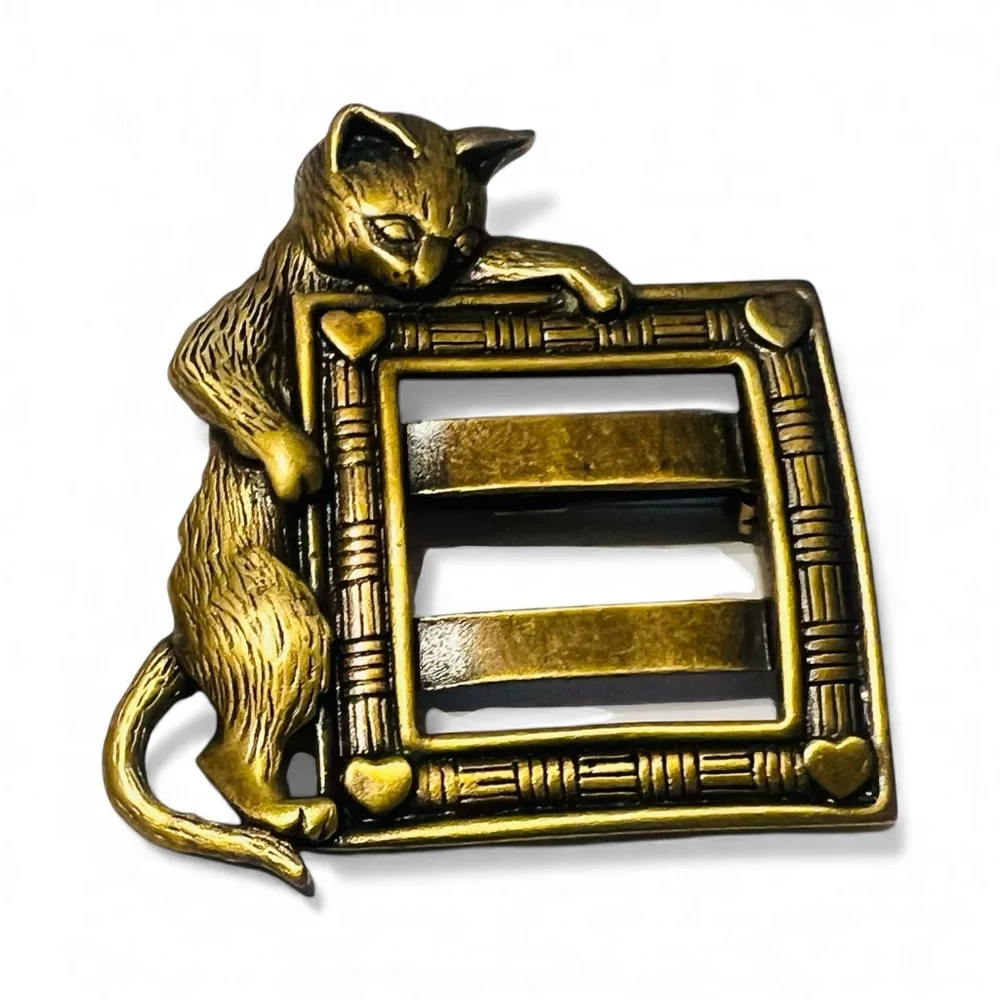 Vintage Signed JJ Bronze Ton Cat With Frame Brooch Pin